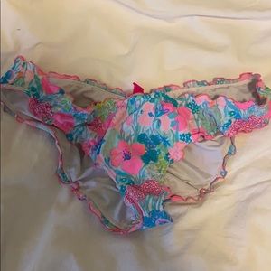 Victoria’s Secret ruched swim bottoms